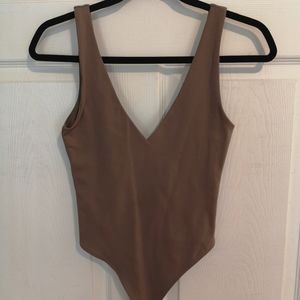 Aritzia contour bodysuit - small